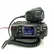 Komradio CRT 2000 CB radio med färgdisplay