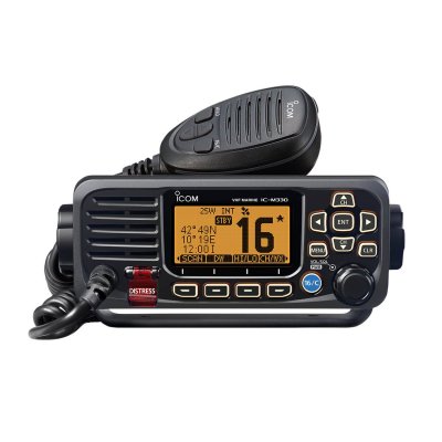 Icom IC-M330GE Marinradio med GPS för fast montage